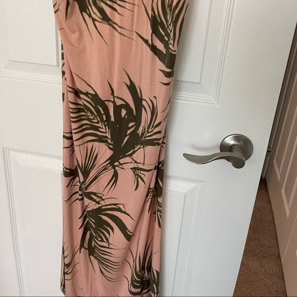 Tropical Maxi Dress - Picture 4 of 5
